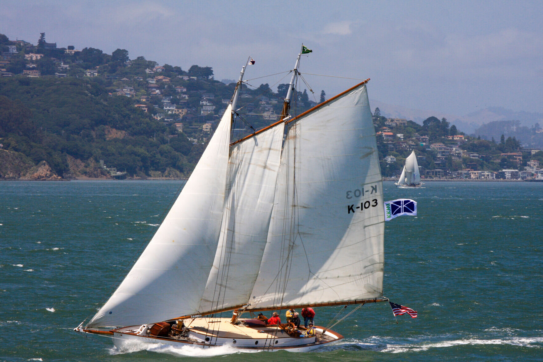 Yankee working to weather on San Francisco Bay